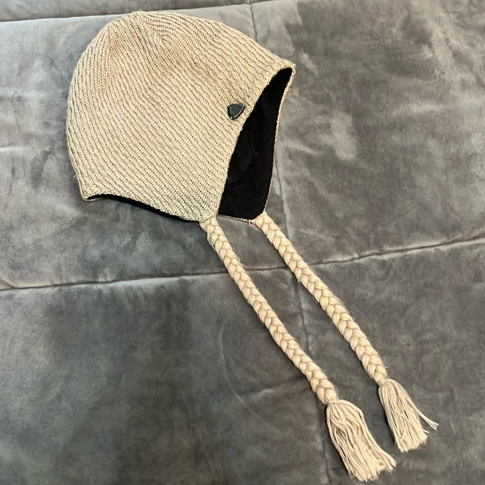 Burton Wool Knit Hat with Velcro inner Ear flaps